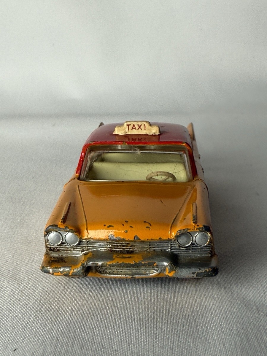 美品 FRANCE DINKY TOYS  SIMCA TAXI ミニカー Dinky 24UT, Simca Aronde Taxi - Free Price Guide & Review
