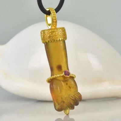 Colgante de mano Oro Vermeil Esterlina Mano Fico Figa Tallado Ámbar Rodolita 5,39 g Foto 1 de 4