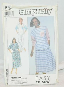 Simplicity Schnittmuster 9113 Größe SM Hose Shirt Rock - Bild 1 von 4