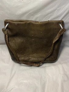 Bolso de mano vintage de los años 40 - Libro de bolsillo de cuero marrón de 80 años con cremallera de garra - Imagen 1 de 9