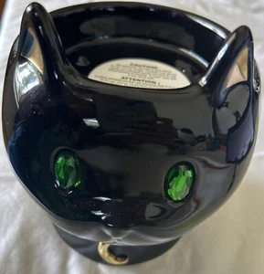 Bath & Body Works Halloween 2024 Black Cat 3-Wick Large Candle Holder New - Picture 1 of 3
