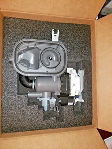 whirlpool dishwasher motorand sump assembly Part W11416362 replaces W11345228 - Picture 1 of 2