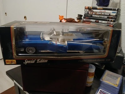 1:18 Maisto 1959 Cadillac Eldorado Biarritz, Special Edition  - Image 1 of 4