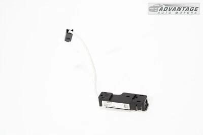 Chevrolet Malibu LT 2016-2021 RADIO ANTENA BOBINA MÓDULO CONTROL SENSOR OEM Foto 1 de 4