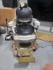 1920's Antique Barber Chair, Theo A. Kochs, hydraulics works NO SHIPPING - Picture 1 of 7