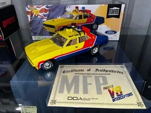 1:18 FORD XB FALCON MFP MAD MAX SEDAN V8 INTERCEPTOR GREENLIGHT 1974 With COA - Picture 1 of 10