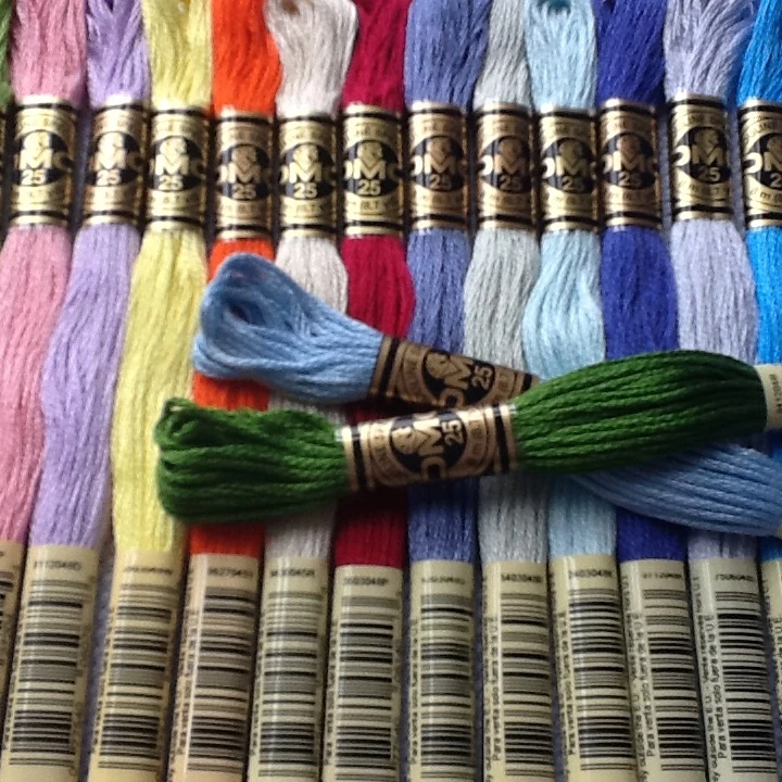 1-5-10-15-20 DMC CROSS STITCH THREADS/SKEINS - Pick your own colours - FREE POST
