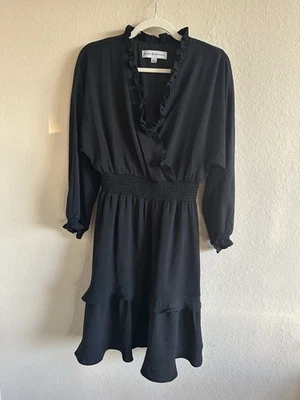 Vestido Emma & Michele Negro con Volantes en Niveles Manga Larga Mediano Clásico Grapado Elegante Foto 1 de 4