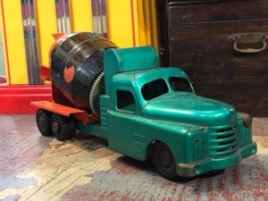 Vintage Structo Ready-Mix Concrete Metal Toy Truck - Picture 1 of 9