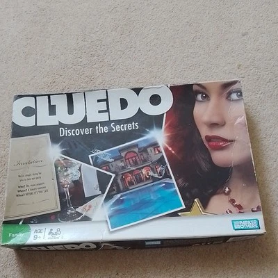 Cluedo 2008 "Discover The Secrets" Board Game (Missing 1 Weapon) - Image 1 of 4