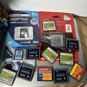 Lot de 13 cartes mémoire diverses appareils photo compact flash et sd Job neuf et occasion - Photo 1/5