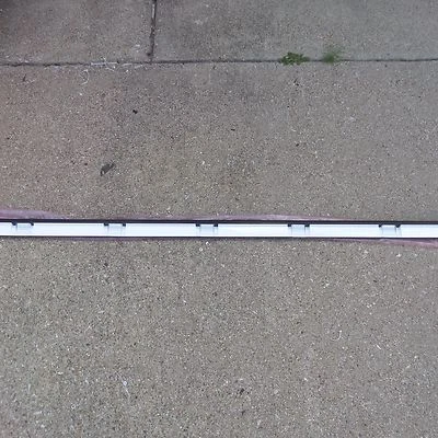 Luz de pantalla LED refrigerada GE inmersión GELT606740EDL-SY (67 pulgadas) Foto 1 de 2