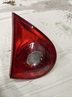 2004 Volkswagen гольф пассажирской стороне задний фонарь 1K6945093F внутренний - Изображение 1 из 4