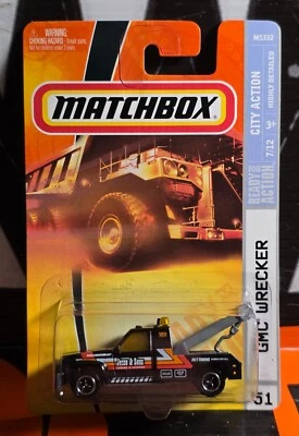 2007 MATCHBOX CITY ACTION ** GMC WRECKER ** #51 1:64 - Image 1 of 2