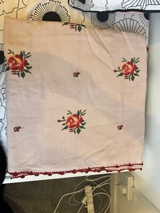 Handmade Embroidered Dosuti Bedsheet Set with Crochet Details - Picture 1 of 9