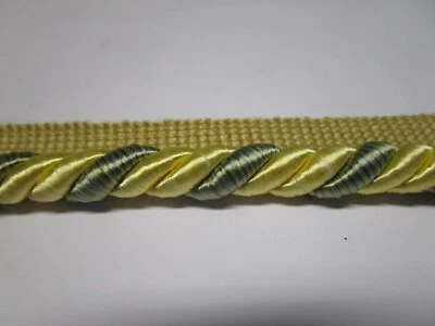 CORDÃO DE 6 JARDAS COM LÁBIO 7/16" - AMARELO/AZUL - Acabamento de travesseiro de tecido para estofados Z26 - Imagem 1 de 2