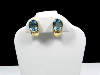 Exquisite 18K Yellow Gold 8.4 Ct Aquamarine Earrings - Image 1 of 4