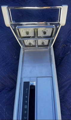 1965-66 Impala центральная консоль автоматическое переключение пола пользовательские датчики. Новая отделка. - Изображение 1 из 4