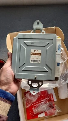 Centralina Ecu Motore Subaru Impreza Wrx 2001 2005 Originale 22611AF531 - Immagine 1 di 2