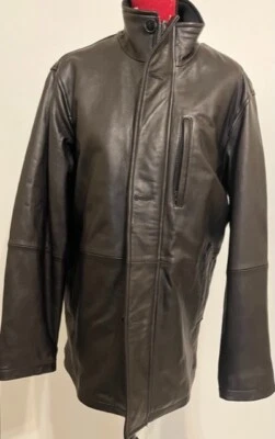 RoundTree mens jaket - Image 1 of 4