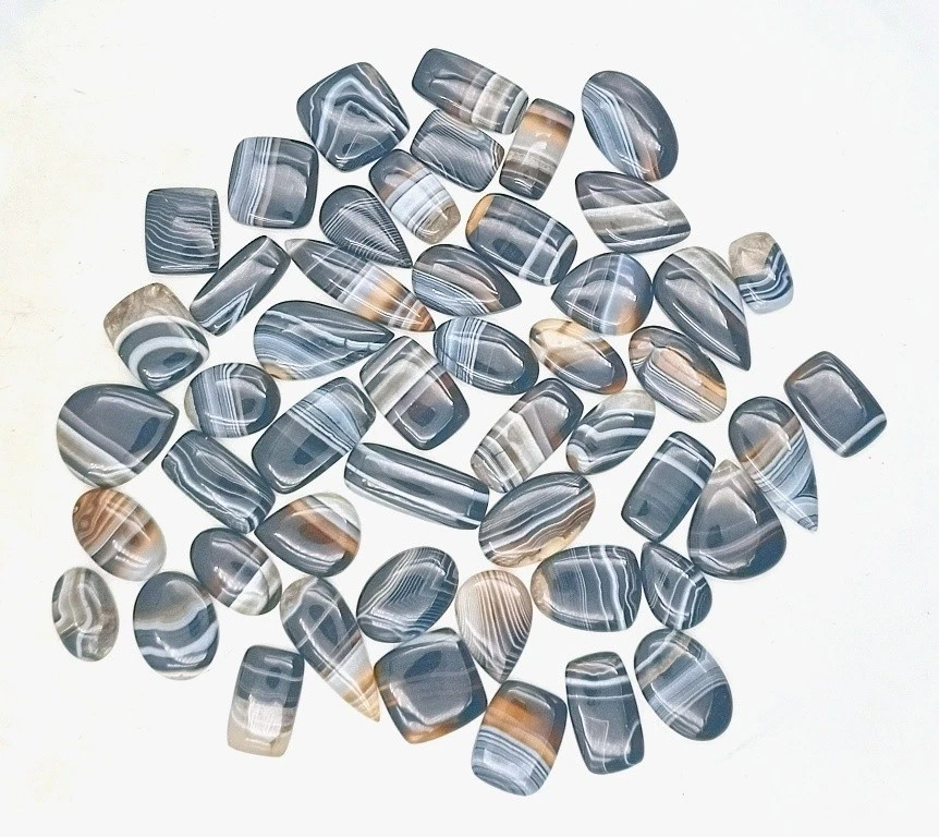 Incrível Lote de Pedras Preciosas Soltas Ônix Preto, Cabochão Ônix Preto 72589 - Imagem 1 de 1