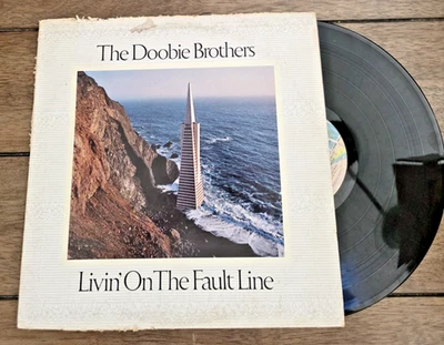 The Doobie Brothers Livin' On The Fault Line BSK 3045 LP 1978 - Image 1 of 2