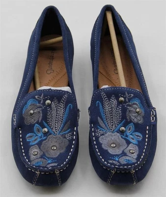 Nuevo sin caja BareTraps Otella Azul Gamuza Cuero Pisos 6.5 con Bordado Mocasín Nuevo Foto 1 de 4