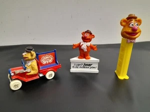 The Muppet Show Fozzie Bear Vintage 1980s Schleich, Corgi & Pez Toy Figures - G3 - Picture 1 of 15