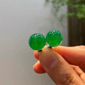 Hermosos Aretes Diseño 6-13mm Redondos Rojo Verde/Jade Oro 14K - Imagen 1 de 15