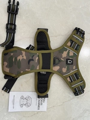 Camo Dog Harness No Pull Reflective Size L - Image 1 of 3