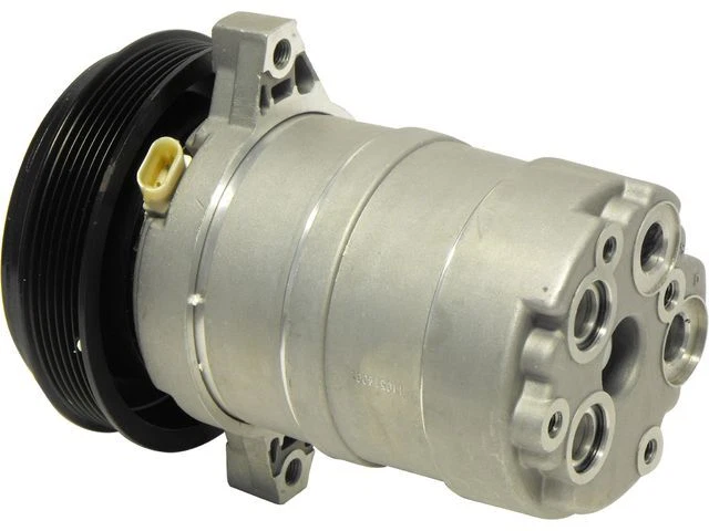 UAC 12VQ93X 空调压缩机适用于 1995 年别克里维埃拉 L67 VIN:1 个增压 — 第 1/1 张图片