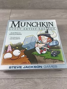 Munchkin Guest Artist Edition Card Game Steve Jackson BRAND NEW - Picture 1 of 4