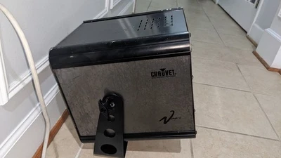 Chauvet VUE III Channel  LED Wide Coverage DJ LIGHT Flower Effect  - Image 1 of 4