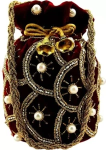 Bride Purse with Traditional india potli bag wedding favor Return Gift potli bag - Picture 1 of 12