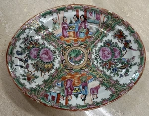 Antique Chinese Canton Export Oval Rose Medallion Plate mid 19th century - Picture 1 of 8