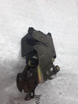 Actuador de cerradura de puerta delantera pasajero derecho R/F 2000 SATURN SL1 SL-1 Z-65P Foto 1 de 3