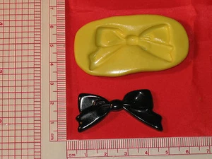 Bow Silicone Push Mold 253 For Fondant Cupcake Gumpaste Candy Chocolate Resin - Picture 1 of 1