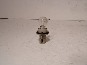 FARO INFINITI G20 1999-2002 MARCADOR DE ESQUINA LATERAL ENCHUFE DE BOMBILLA GIRATORIA FABRICANTE DE EQUIPOS ORIGINALES #SH31 - Imagen 1 de 3