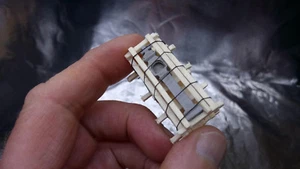 * EuroAgent 161605UA Lorry or Wagon Load Real Wood - Monument packed on Frame - Picture 1 of 5