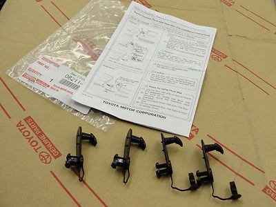 NUEVO Alfombrillas Genuinas Alfombrilla Ganchos Ganchos Clips de Retención Sujeta Clip Soportes OEM Foto 1 de 4