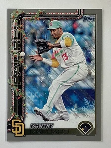 2025 Topps Holiday Silver Glitter Parallel #H91 Manny Machado San Diego Padres - Bild 1 von 2