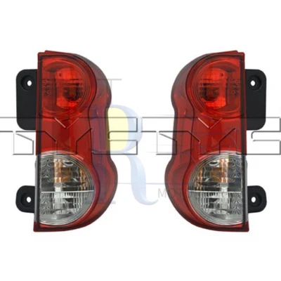 Conjunto de luz trasera izquierda derecha TYC 2X para Nissan NV200 2013 2014 2015 2016 2017 Foto 1 de 4