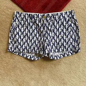 Old Navy Shorts Damen 4 weiß dunkelblau Seepferdchen Muster Sommer Urlaub DB - Bild 1 von 12