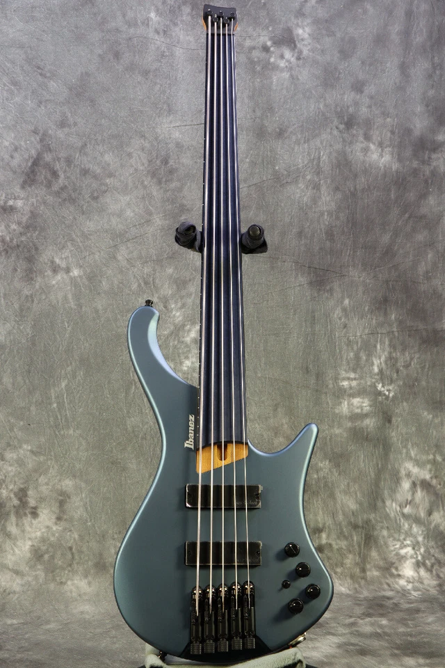 Ibanez EHB1005F-AOM Arctic Ocean 5-string bass headless fretless blue w/gig bag