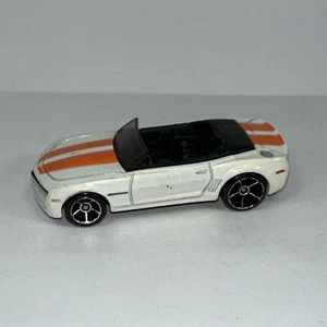 Hot Wheels Camaro Convertible Concept #037 2008 White Pearl - Imagen 1 de 5
