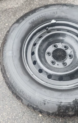 Llanta de repuesto 24 2024 TOYOTA TACOMA TRD SPORT 245/70R17 ACERO 17X7  Foto 1 de 4