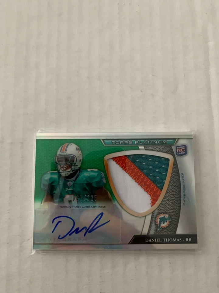 Daniel Thomas 2011 Platinum Rookie Patch Auto Card #44 Serial #067/125 - Image 1 of 1