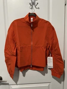 Lululemon Crinkle Nylon Cinchable Jacket Size XS NWT $148 Sunburst Orange - Picture 1 of 7