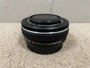 Olympus M.Zuiko 14-42mm F3.5-5.6 EZ Pancake M43 Mft Lens BLACK - Picture 1 of 8