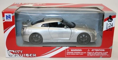 NewRay 1/24 Scale Metal Model Car 71933 - Nissan GT-R - Metallic Silver - Image 1 of 4